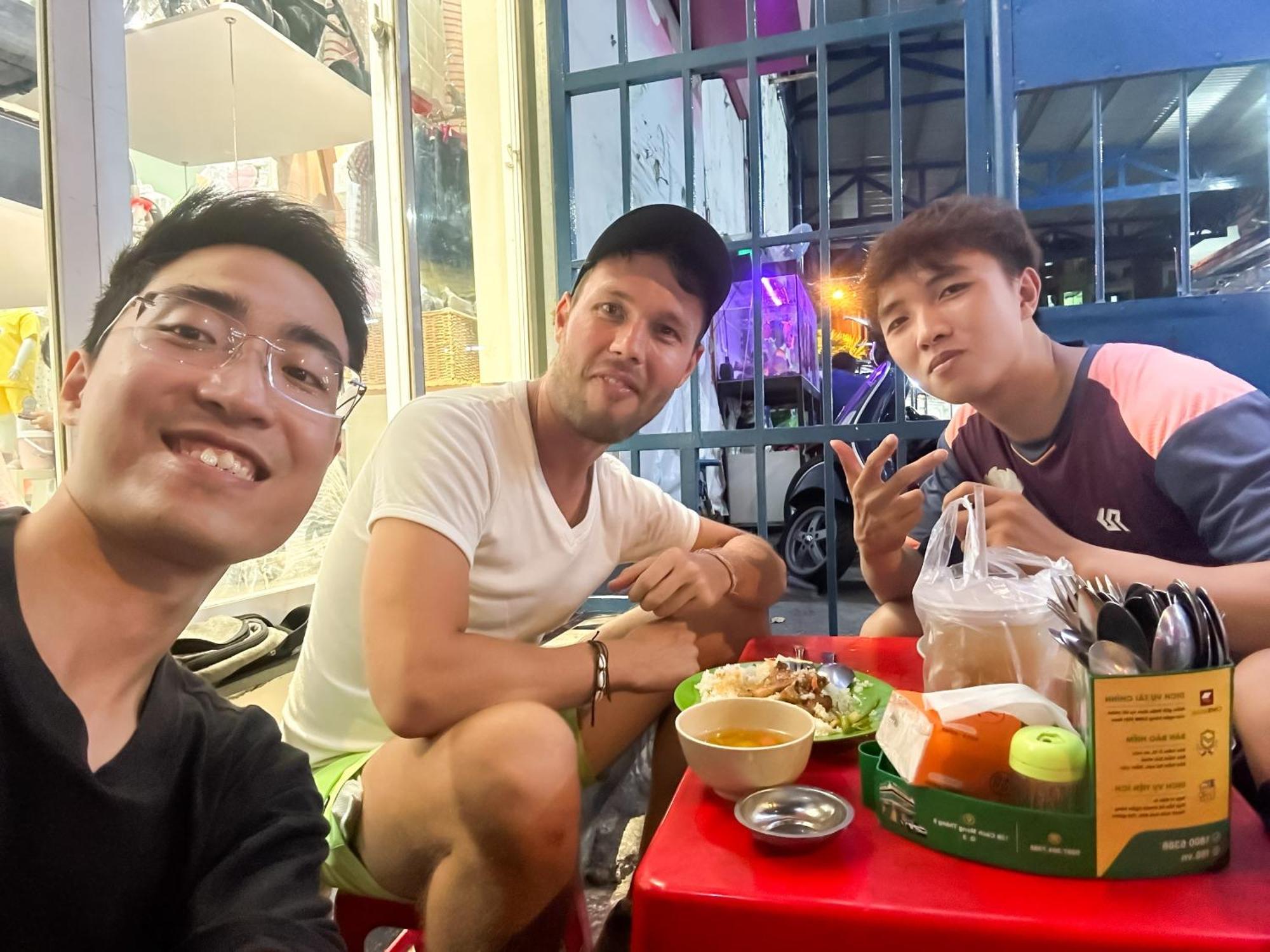 Aparthotel A Little Saigon - Bui Vien Walking Street *
