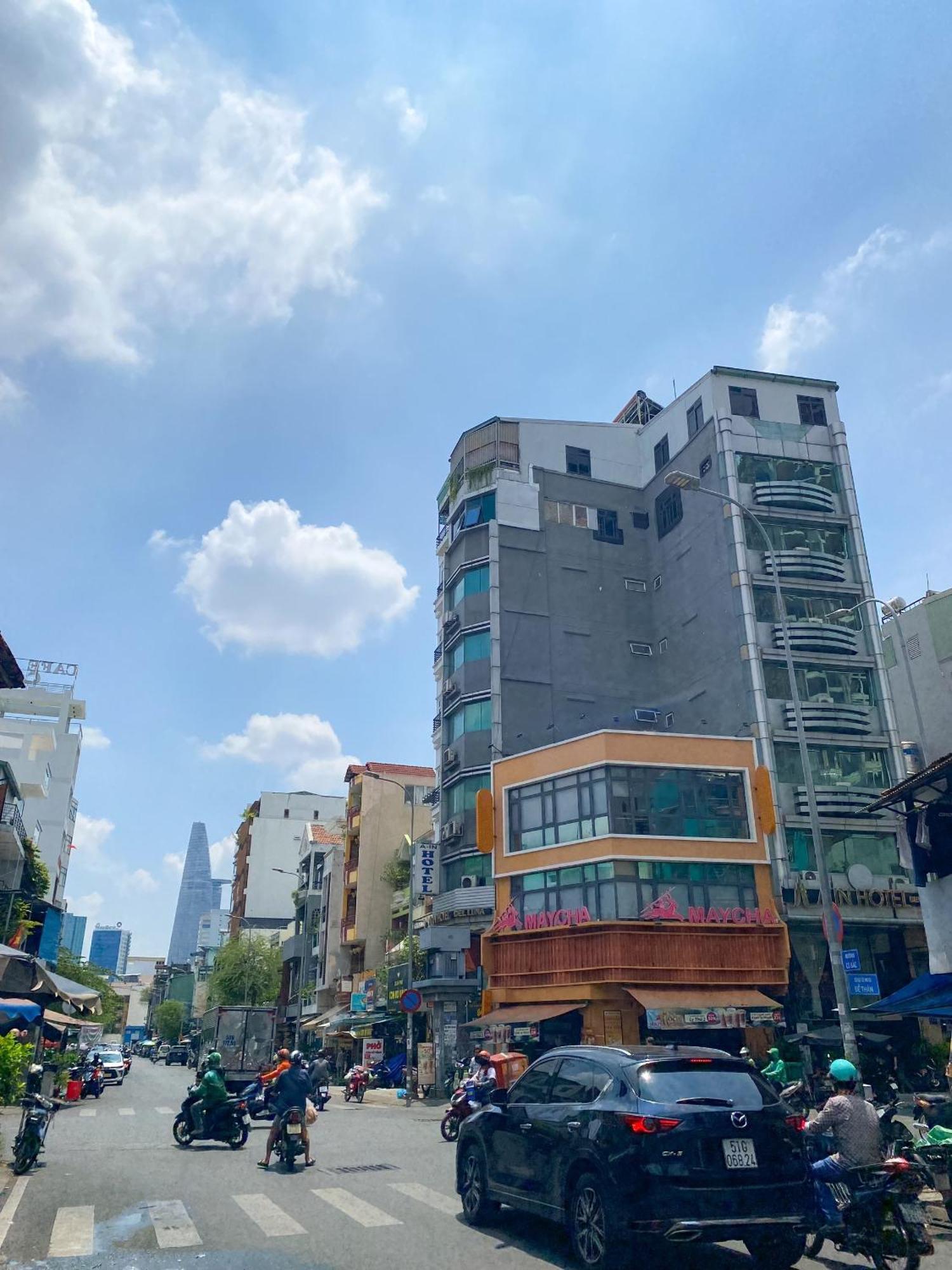 Aparthotel A Little Saigon - Bui Vien Walking Street